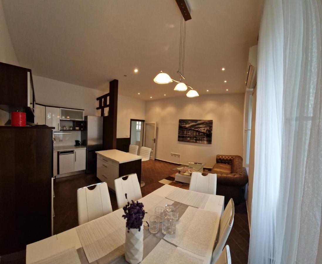 Queen Of Stay - Apartment Lili Rijeka Exterior foto